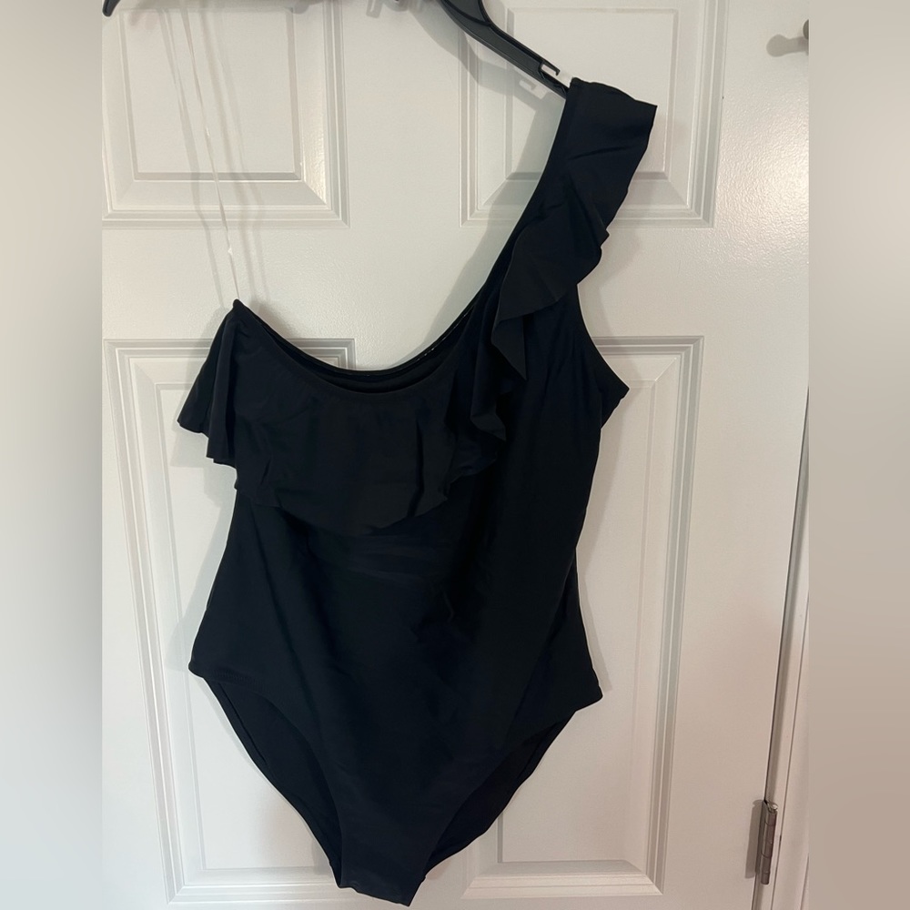 Womans Old Navy - black one shoulder swimsuit - XL